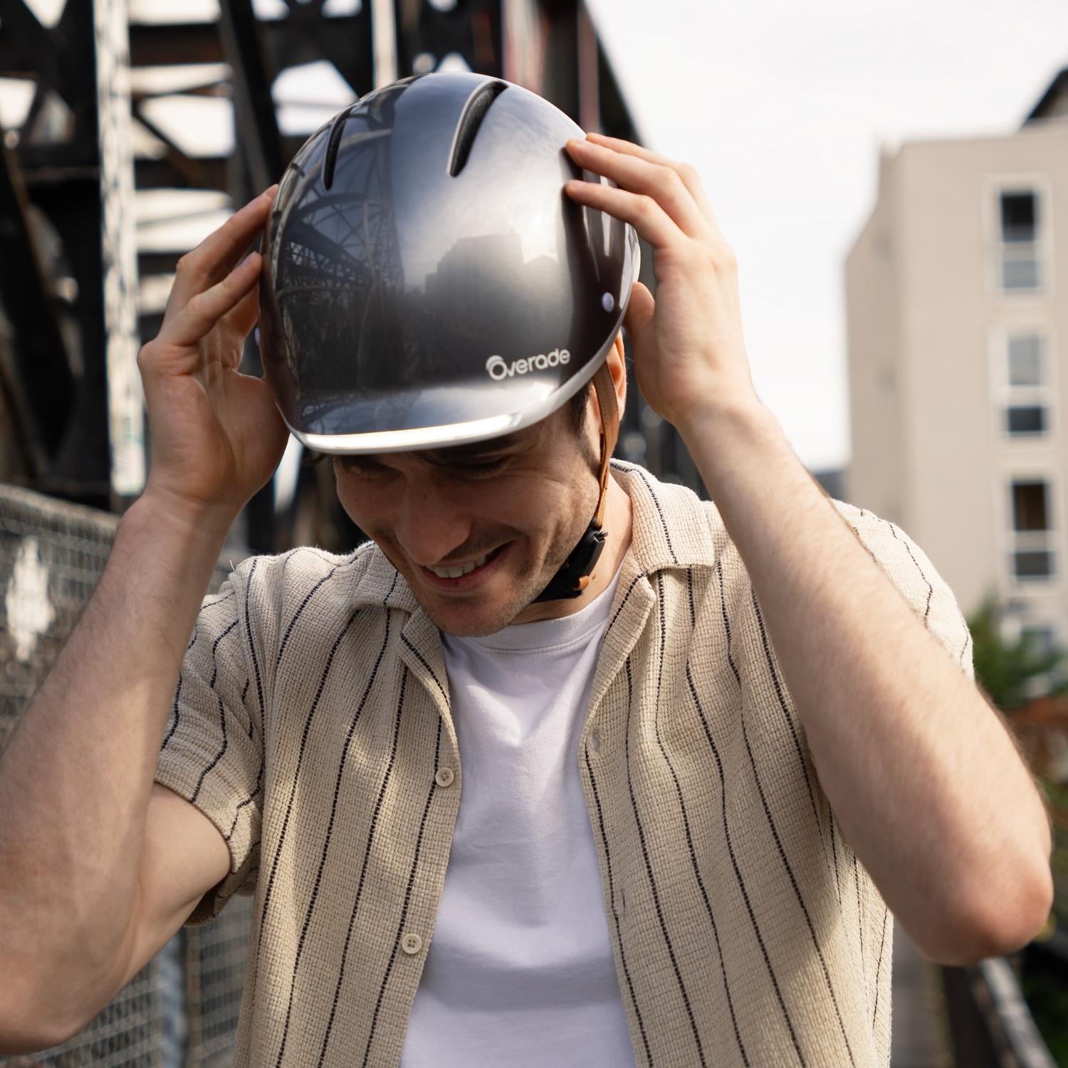 Overade LIFE - Casque Vélo Lumineux avec Clignotants