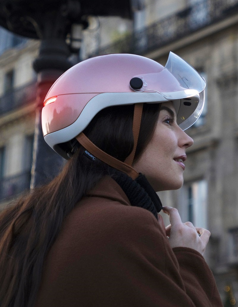 Buy the ideal urban bike helmet. Counterpart. Design. Quality