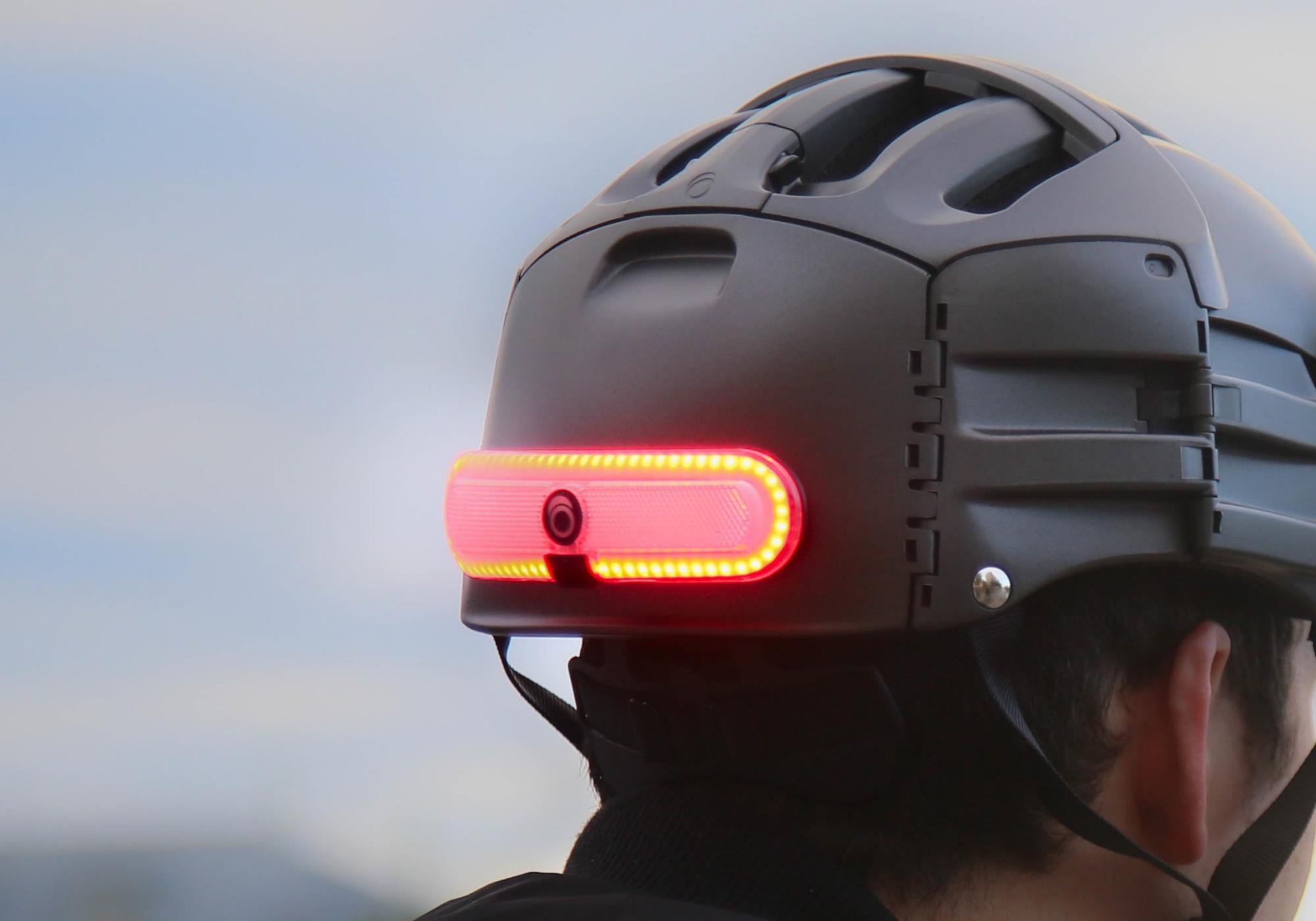 Eak fashion helmet rear light