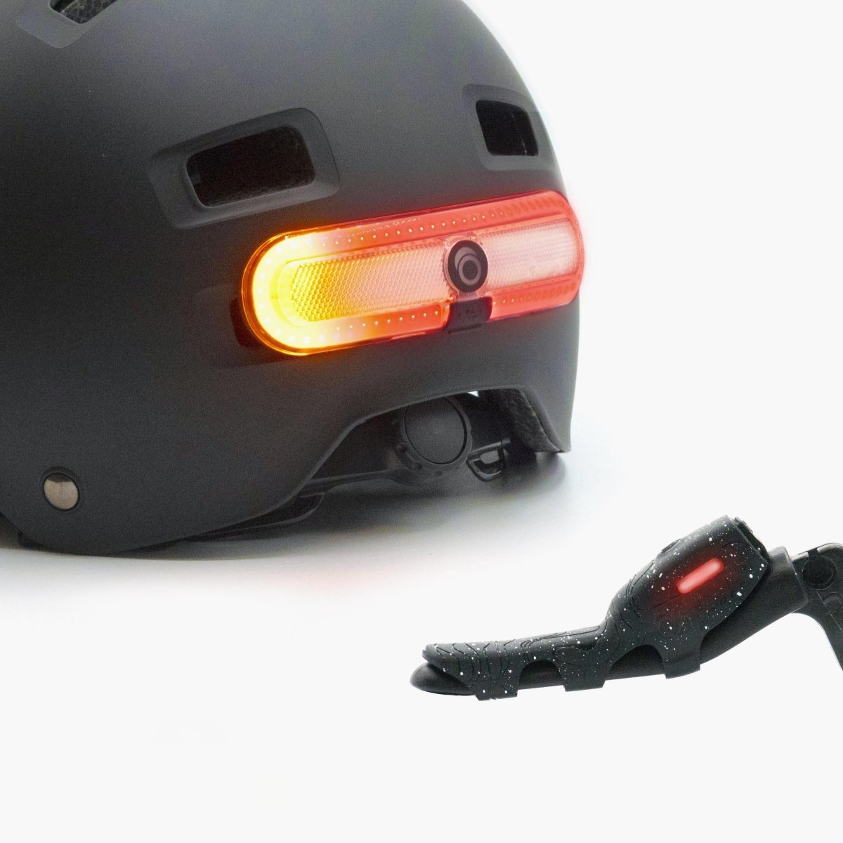 Overade TURN - Éclairage AR Vélo/Casque – Clignotants – Détecteur Feu Stop - Overade